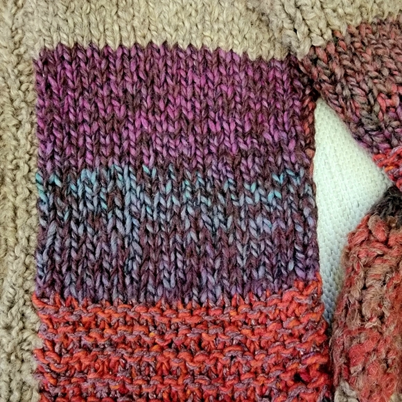 Chunky Oversized Striped Zip-Up Knit Sweater - Picture 6 of 16